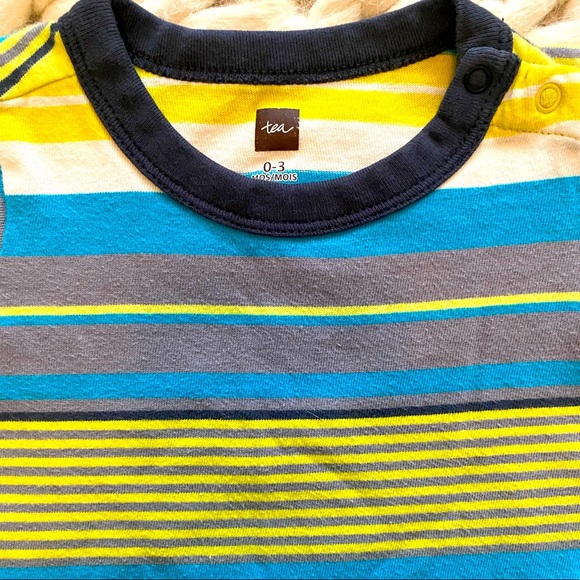 Tea Collection Baby Romper - Picture 3 of 3